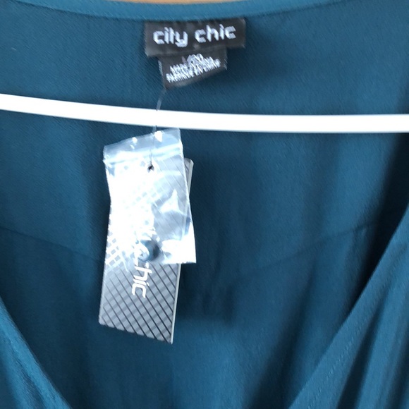 NWT City Chic Maxi Desire Dress in Jade Size 20 - Picture 5 of 7